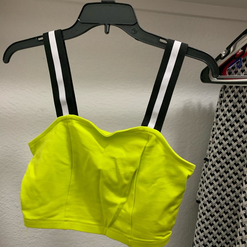 Cropped tank top